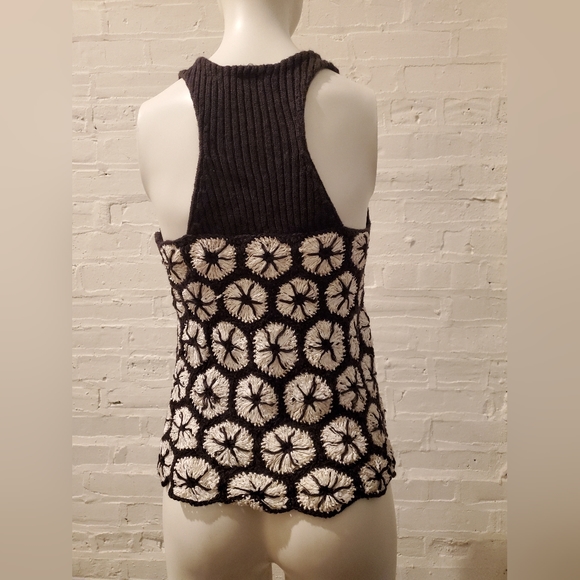 Knitted & Knotted Anthropologie Kaneohe Crochet Ramie Racer Back Tank Top - Picture 4 of 8